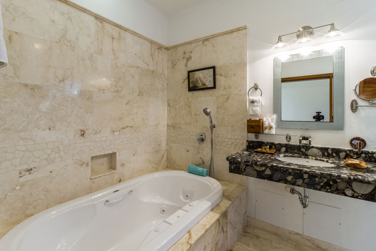Cielo Maya junior suite ocean view gallery 7